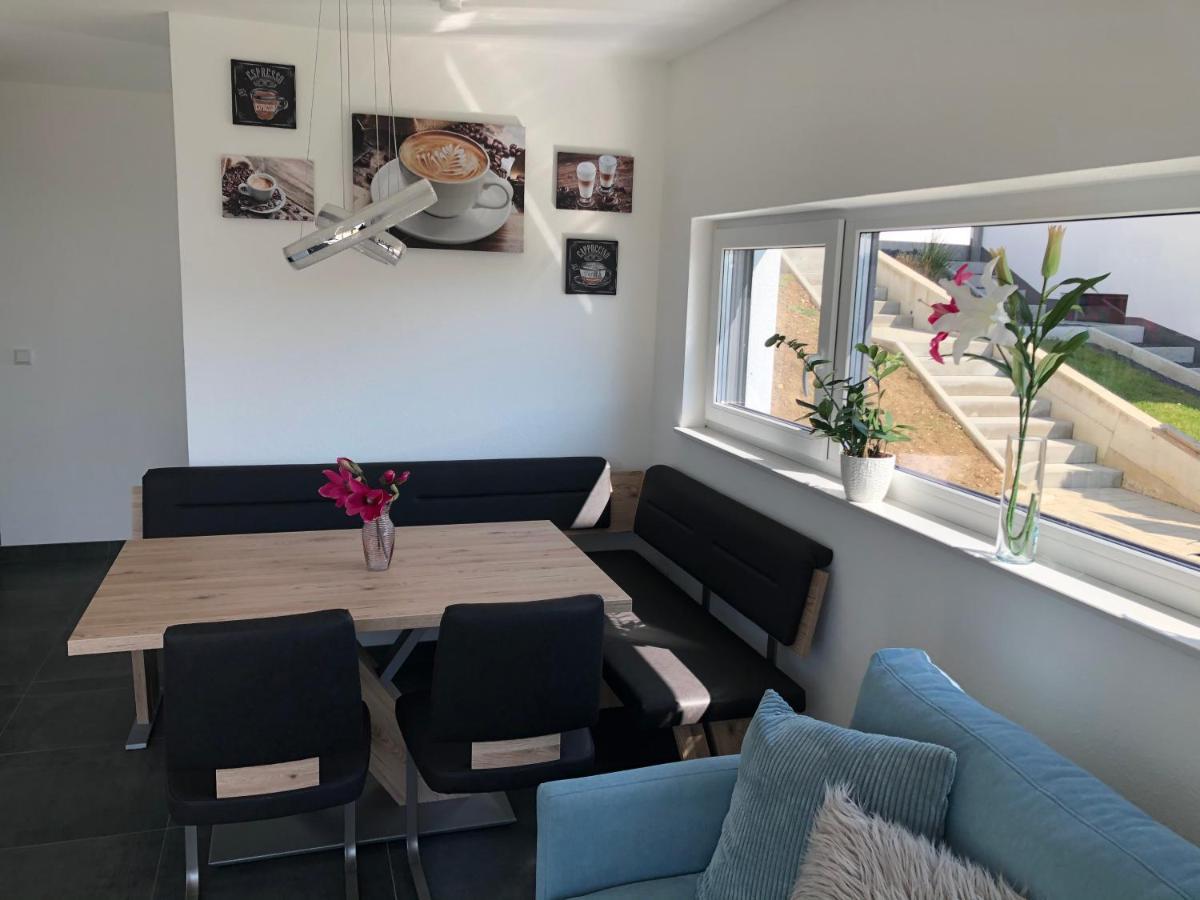 Moderne Ferienwohnung Mit Terrasse Und Garten Verwaltungsgemeinschaft Haldenwang Εξωτερικό φωτογραφία