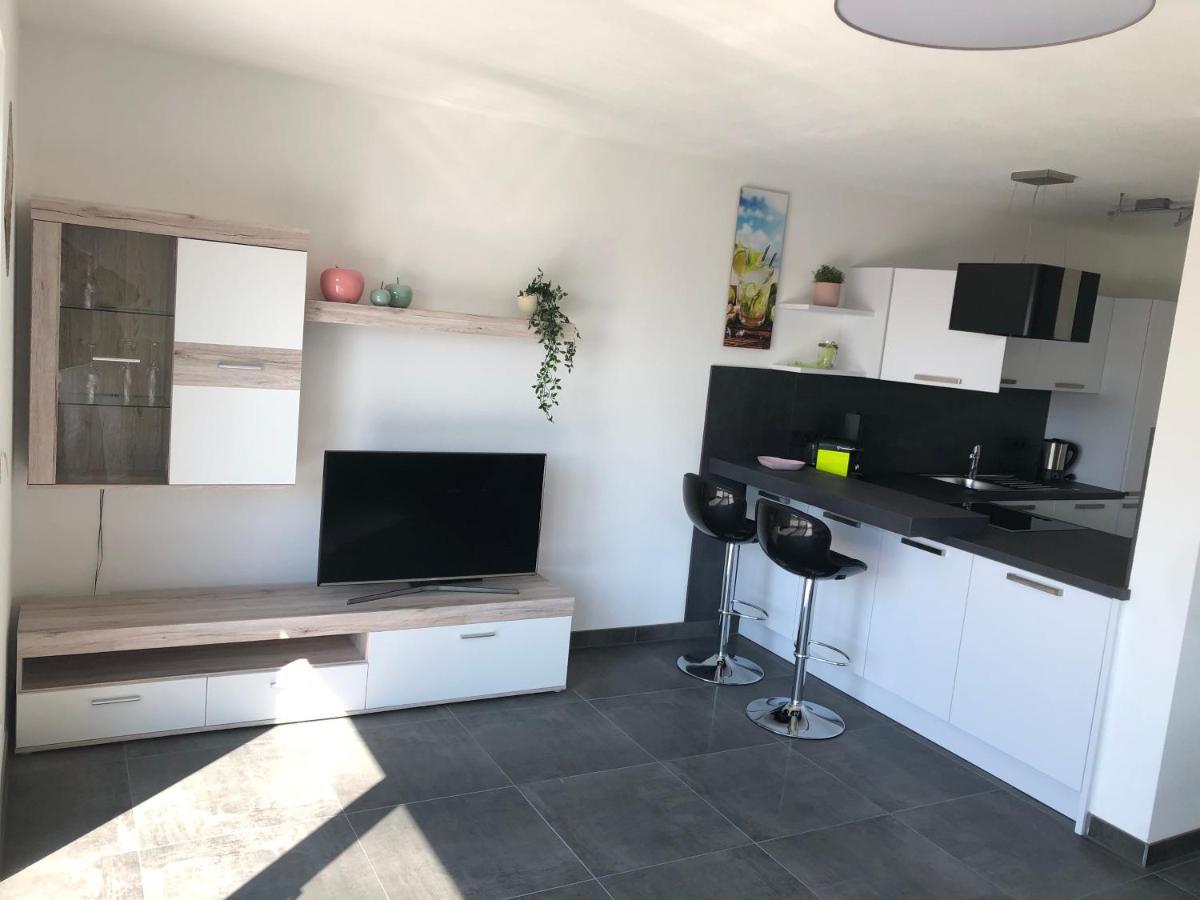 Moderne Ferienwohnung Mit Terrasse Und Garten Verwaltungsgemeinschaft Haldenwang Εξωτερικό φωτογραφία